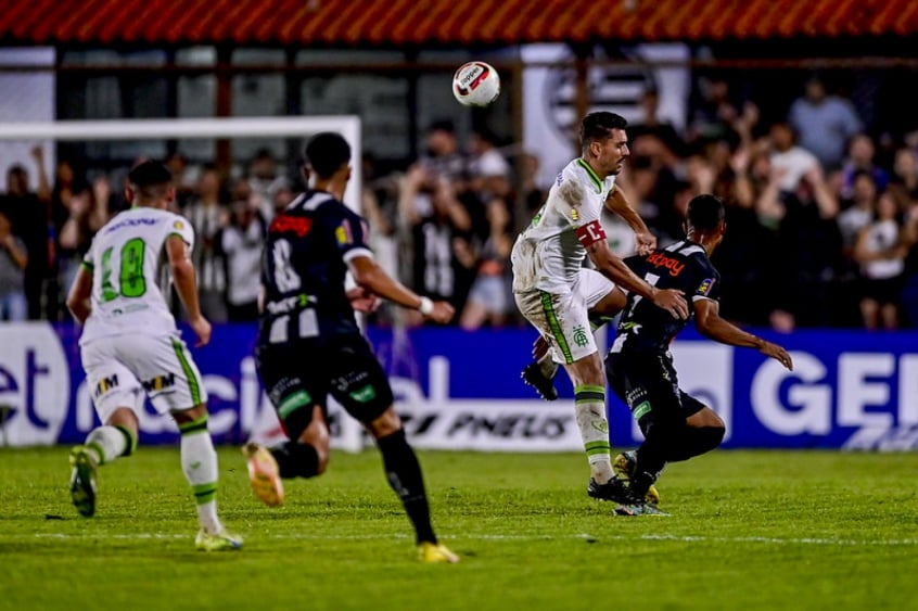 América-MG apenas empata contra o Ipatinga, mas se classifica às semifinais  do Campeonato Mineiro - ISTOÉ Independente