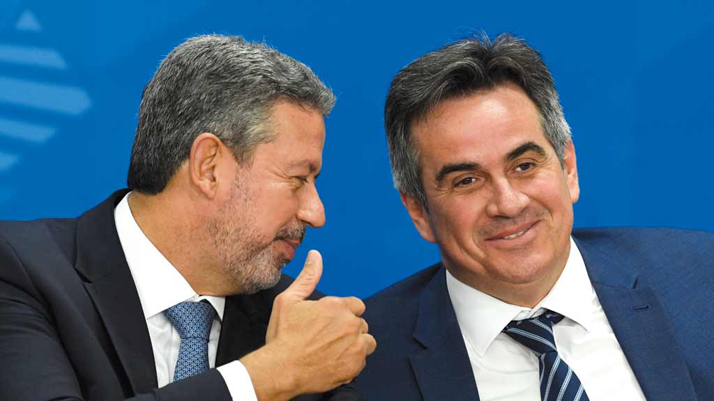 FISIOLOGISMO Após apoiar Bolsonaro, o PP de Lira (esq.) e Ciro Nogueira quer cargos no governo Lula