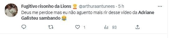 Adriane Galisteu sambando durante ensaio de Carnaval vira meme: 'Deixando o samba morrer’
