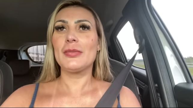 Andressa Urach revela que pediu medida protetiva contra o ex-marido para ela e o filho
