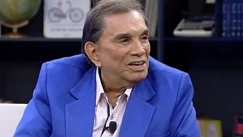 Dedé Santana é detonado por fazer harmonização facial aos 86 anos: 'Nada diferente'