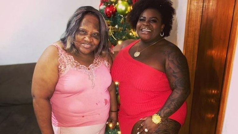 Jojo Todynho pede exclusão da mãe de certidão de nascimento: 'Apenas meu pai'