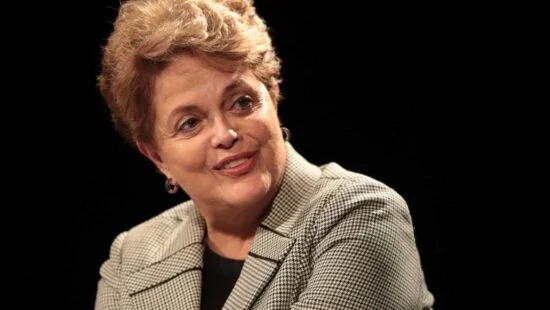 Dilma terá pedido de anistia julgado nesta quinta em Comissão