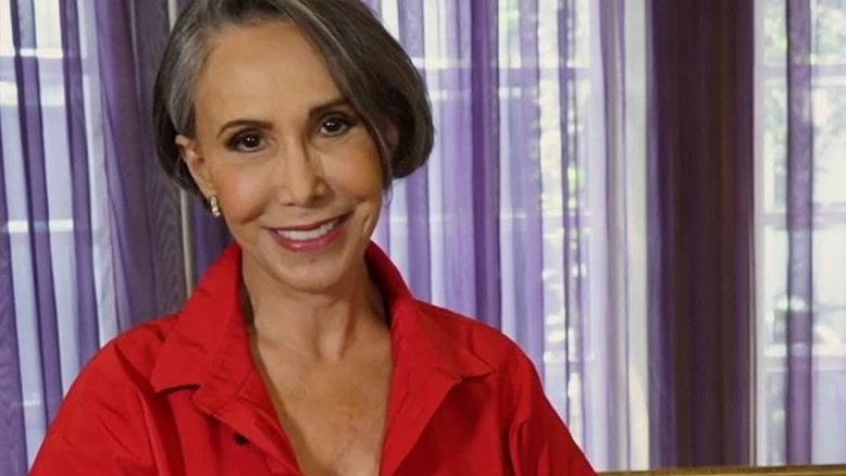 Atriz que deu vida à Dona Florinda combate fake news e defende Lula