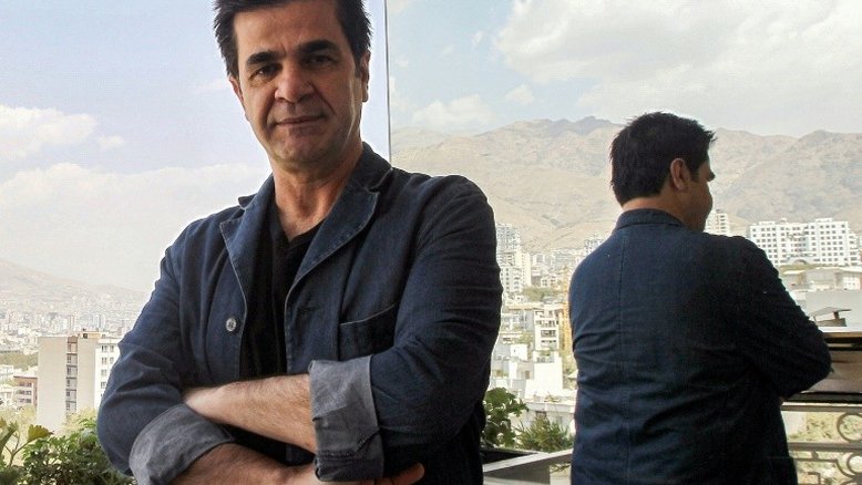 Irã solta cineasta Jafar Panahi sob fiança, após 7 meses preso