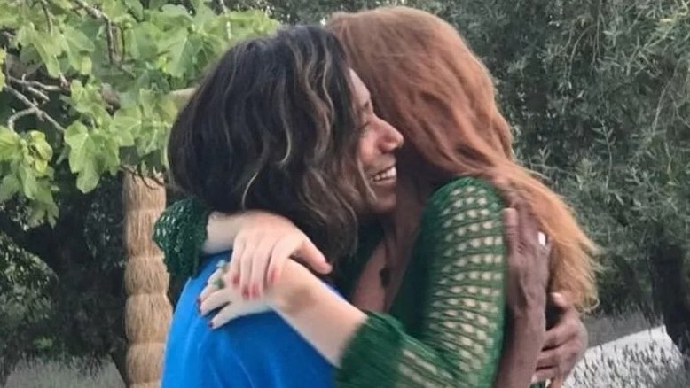 Marina Ruy Barbosa volta a lamentar morte de Glória Maria em rede social