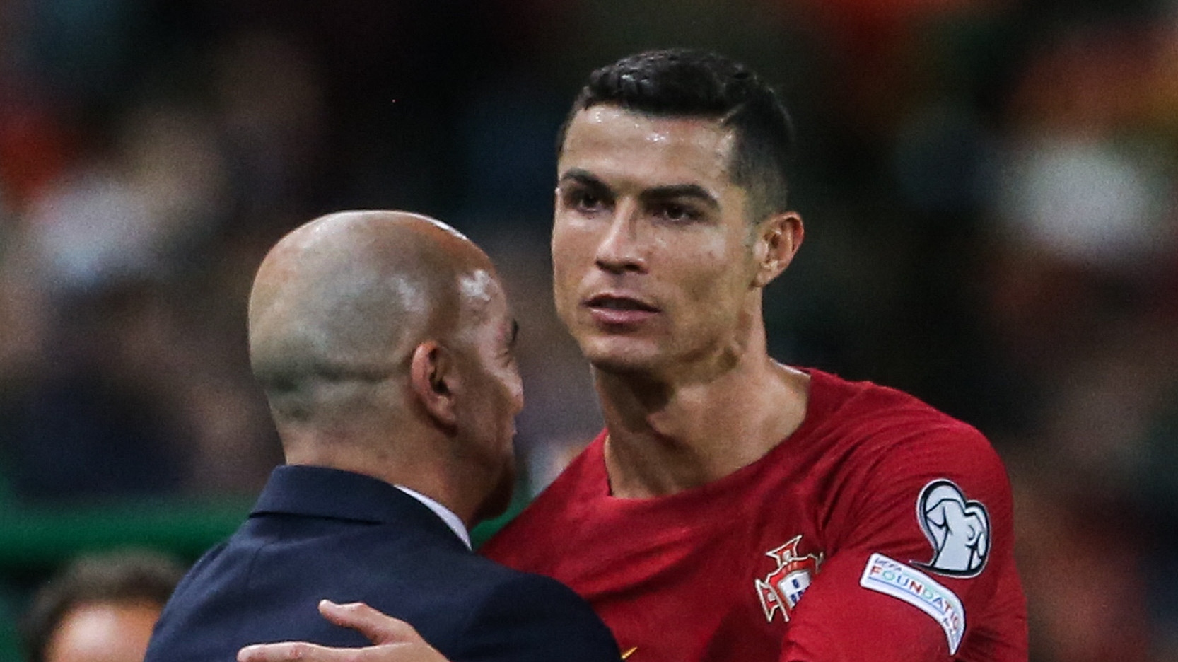 Roberto Martínez exalta Cristiano Ronaldo após vitórias de Portugal: 'Referência do vestiário'