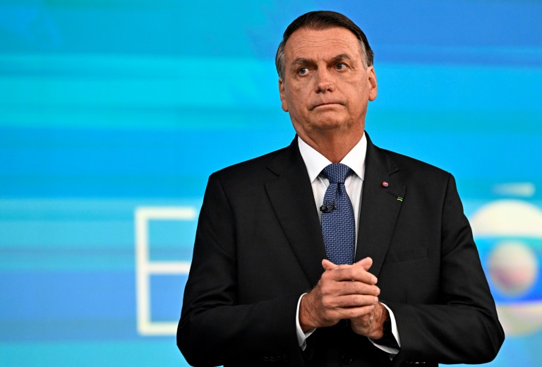 Aniversário do mito: E aí, Bolsonaro, valeu a pena?