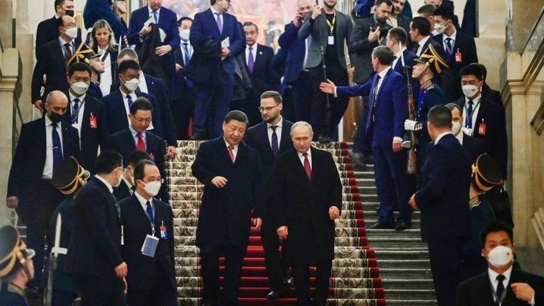 EUA: China não 'cruzou linha' de entrega de armas letais à Rússia