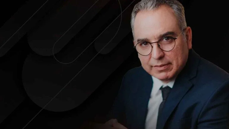 Dr. Alexandre Casagrande Canheu