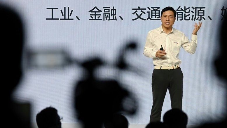 Censura e sanções dos EUA: os desafios da versão chinesa do 'ChatGPT'