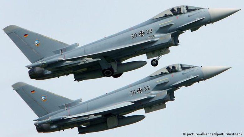 Caças alemão e britânico interceptam avião russo