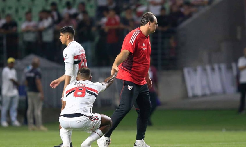 Ídolo do São Paulo dispara: 'O Corinthians cai para a segunda