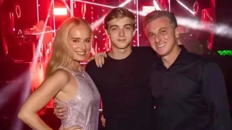 Filho mais velho de Angélica e Luciano Huck é aceito na NYU: conheça universidade americana