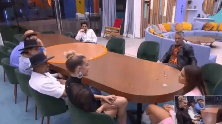 La Casa de los Famosos: Bolsonarista, Key pede para mudar de assunto após questionamento sobre Lula