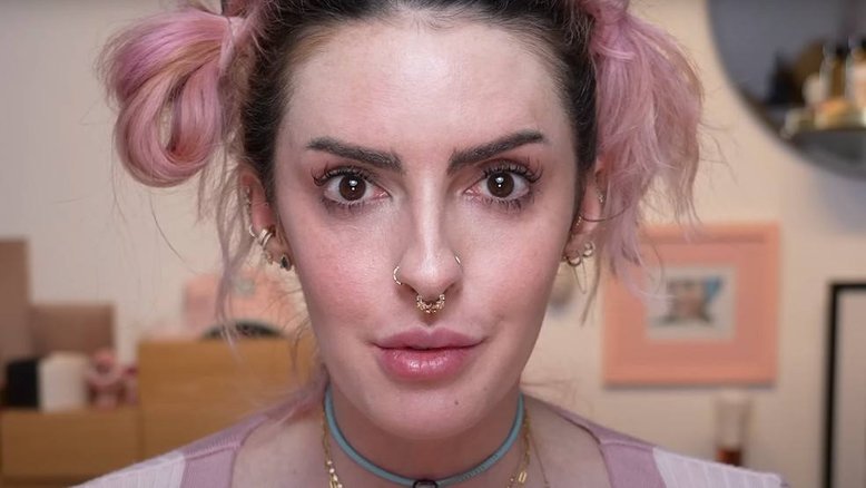Intersexo? Youtuber surpreende ao fazer revelação e especialista explica