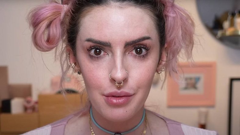Intersexo? Youtuber surpreende ao fazer revelação e especialista explica