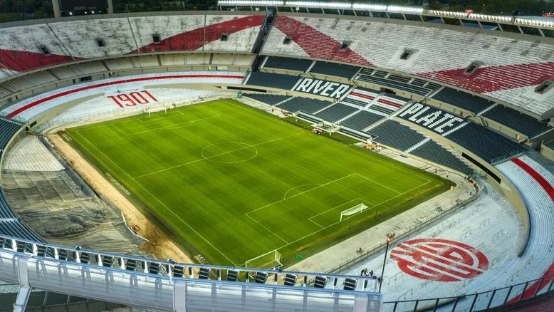 Busca virtual por ingressos da seleção argentina daria uma fila de quase 700 km