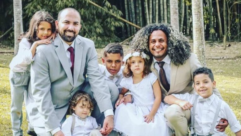 Marido de homem que morreu após gravar 'Domingão' tem 5 filhos para criar: 'Bora ajudar'