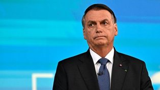 Por que Jair Bolsonaro não está preso preventivamente pelo 8 de janeiro?