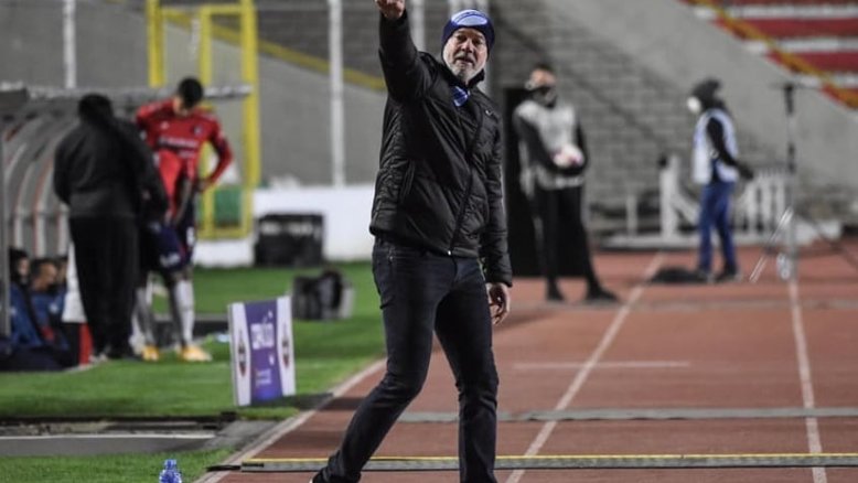 Coritiba tem acordo com Antônio Carlos Zago para ser o novo técnico