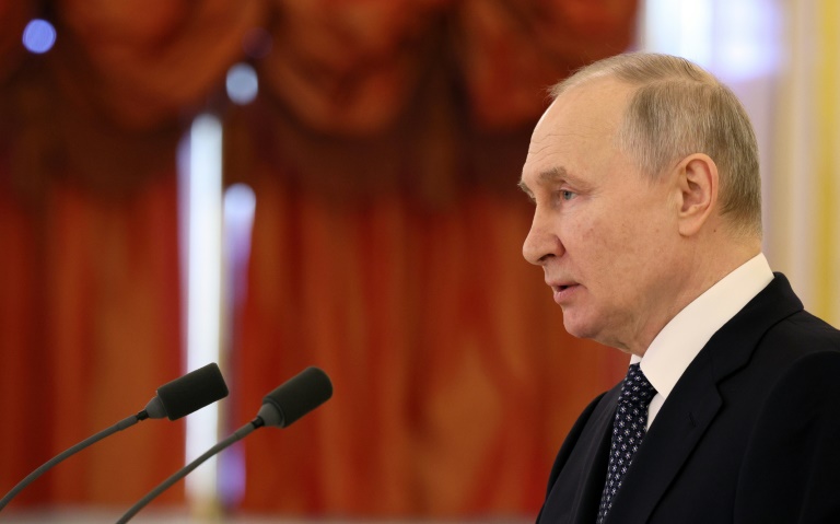 Presidente russo, Vladimir Putin, em cerimônia de acreditação de embaixadores estrangeiros em Moscou