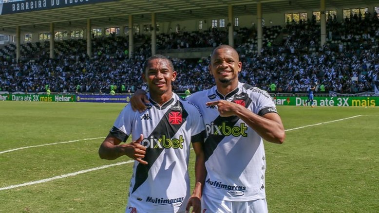 Vasco visita preocupado Coritiba para se reencontrar com vitória no Brasileirão