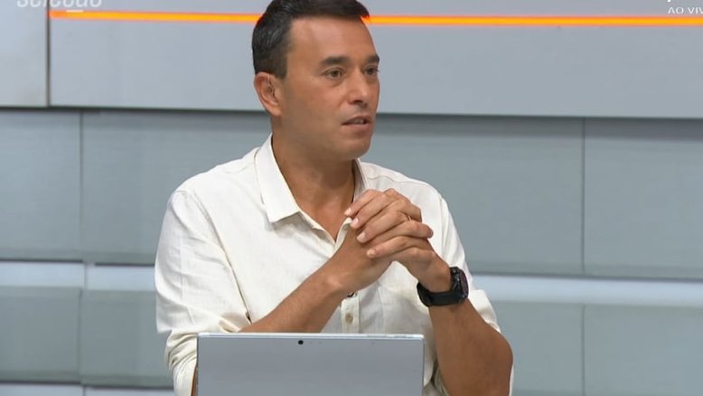 Rizek rasga elogios a Pedro e questiona status de reserva do jogador no Flamengo