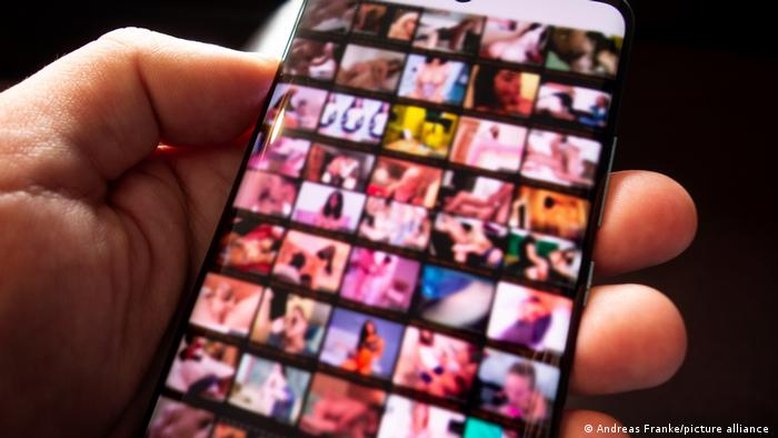 Como a pornografia online mexe com as cabeças infantis