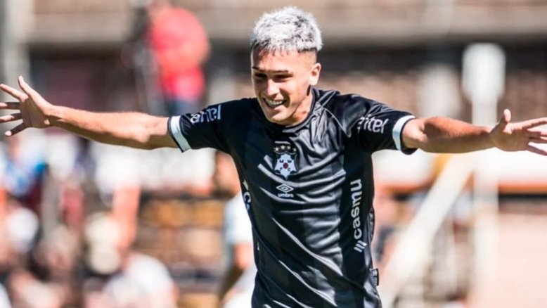Reforço do Botafogo, Diego Hernández destaca importância de Loco Abreu: 'Abriu uma grande porta'