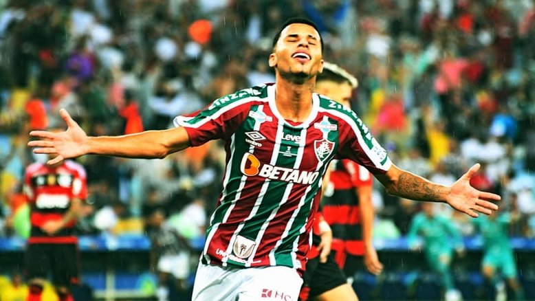 Ao LANCE!, Alexsander fala sobre rápida ascensão no Fluminense e revela posição preferida