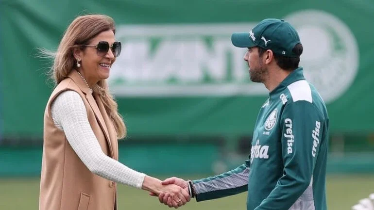 Após vitória que praticamente garante título ao Palmeiras, Leila brinca: 