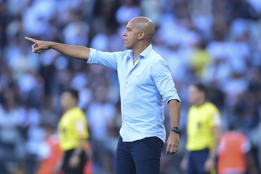 Pepa fica satisfeito com o cruzeiro, apesar da derrota para o corinthians