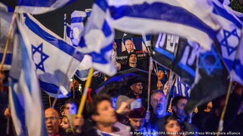 Israel completa 75 anos com uma história tumultuada