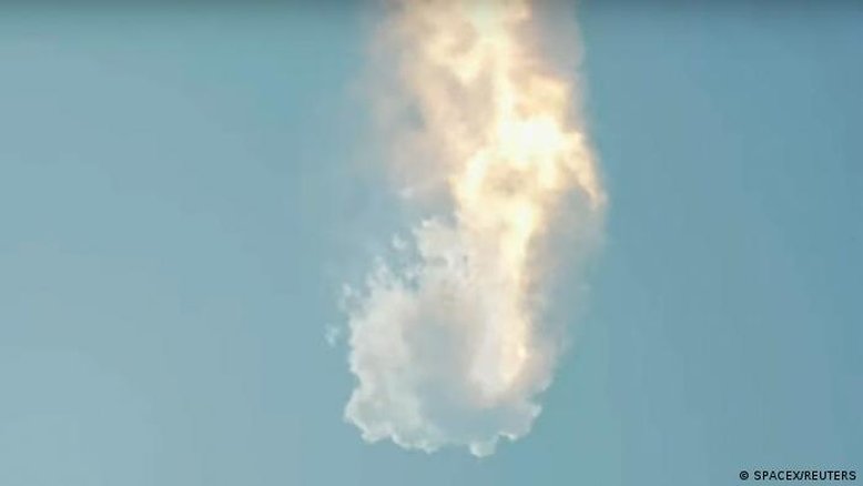 Starship explode minutos após lançamento