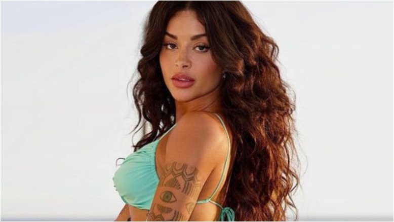 Aline Campos responde fãs, revela medidas e diz se fez preenchimento no bumbum