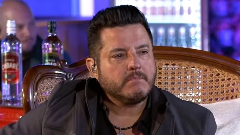 Cantor Bruno contrata ex-secretário da Justiça para lidar com acusações de transfobia