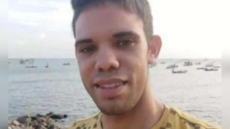 CE: Jovem cai e morre ao tentar tirar selfie em cachoeira