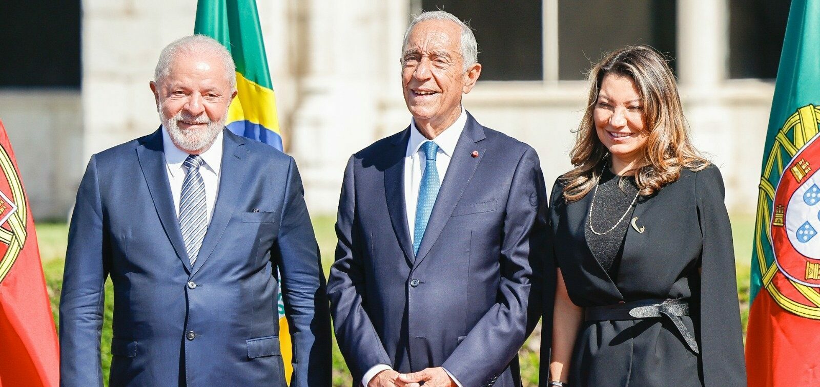 Lula e Janja com o presidente de Portugal