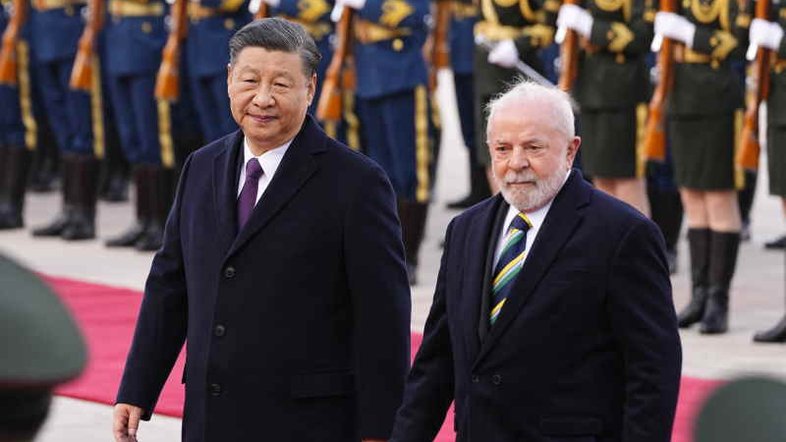 Lula e Xi Jinping assinam 15 acordos bilaterais