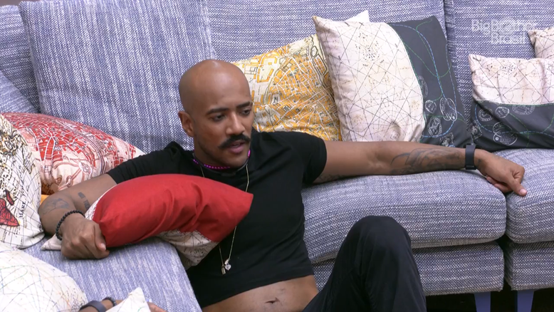 BBB23: Ricardo comenta com Sarah: 'A gente sobreviveu 81 dias!'