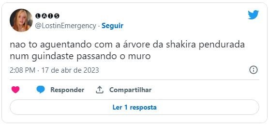 Shakira retira árvore da casa que morava com Piqué e diverte internet: 'Me identifico'