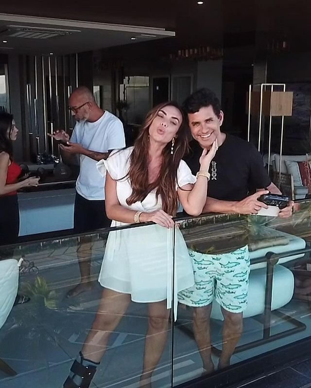 Nicole Bahls reage a boatos sobre suposto presente milionário do namorado 5 Nicole Bahls reage a boatos sobre suposto presente milionário do namorado