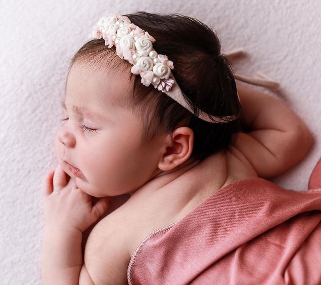 Viih Tube compartilha primeiro ensaio da filha, Lua: ‘Ansiosa para conhecer’ 5 Viih Tube compartilha primeiro ensaio da filha, Lua: ‘Ansiosa para conhecer’