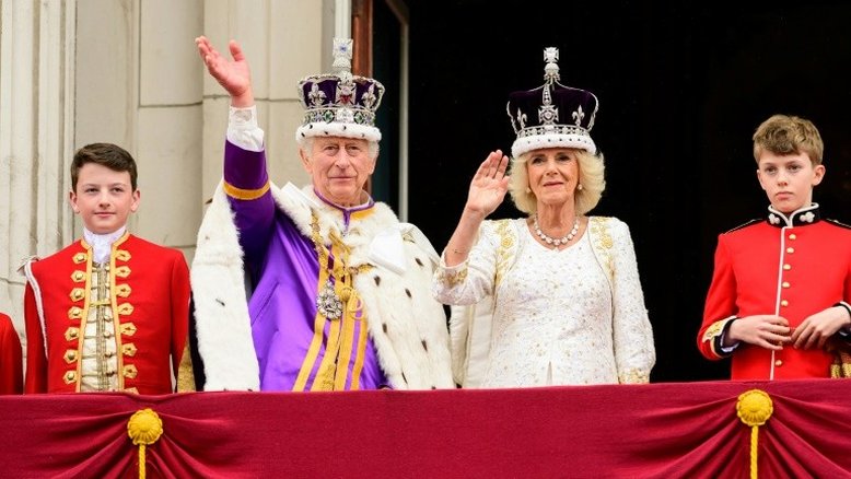 Rei Charles fará cúpula com príncipe William e Kate para mapear o futuro da família real