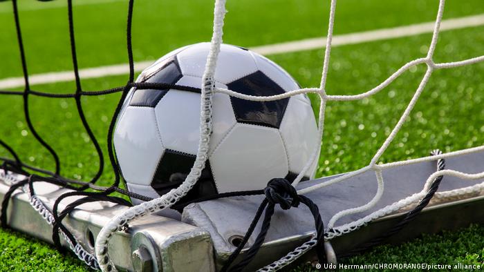 As investigações sobre o esquema de fraudes em apostas esportivas no futebol brasileiro põem sob suspeita ao menos 20 partidas
