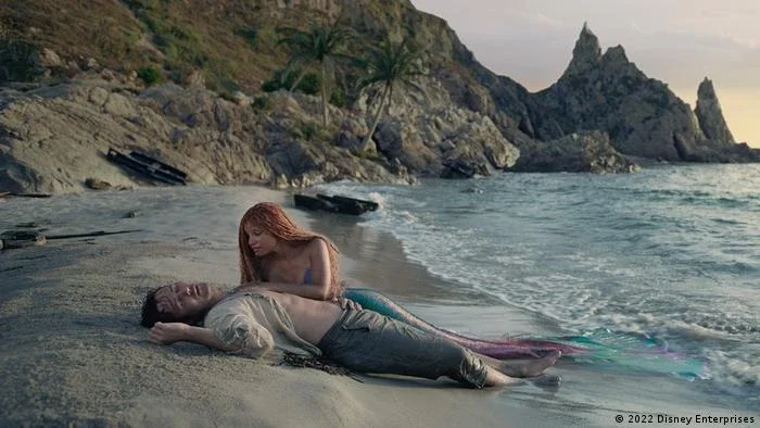 Aos 100, Disney lança Ariel negra e encara passado obscuro