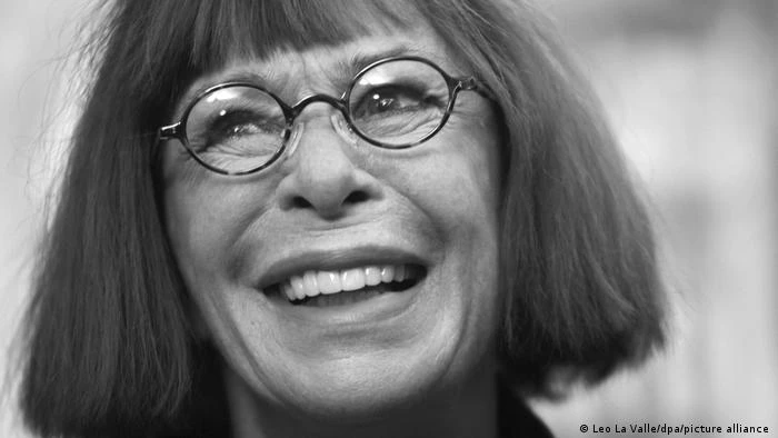 Após Rita Lee dizer que ‘nenhum político iria ao seu velório’, saiba qual era o posicionamento da cantora