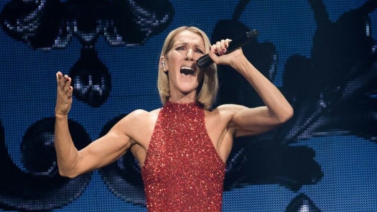 Por doença neurológica, cantora Céline Dion cancela turnê mundial