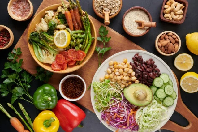 Os principais motivos pelos quais você sempre sente fome e como resolvê-los